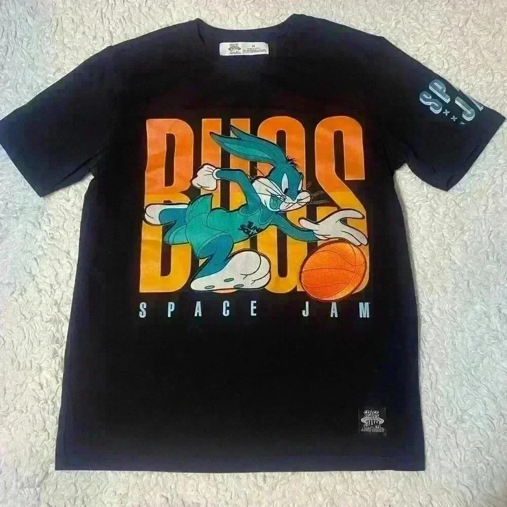 Space Jam t shirt “A New Legacy” with Bugs Bunny. Size Boys medium